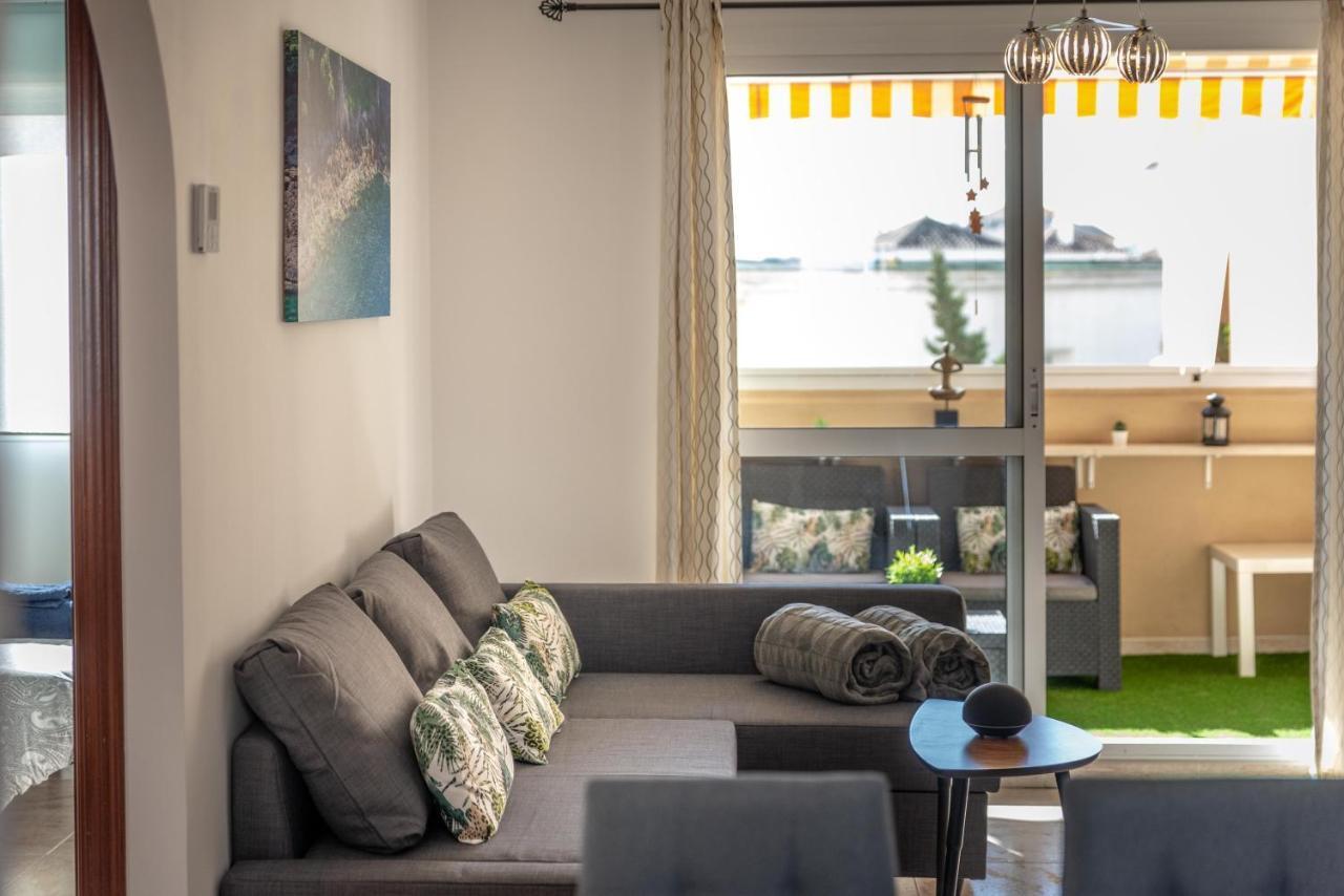 ベナルマデナVb Golondrinas Recently Renovated 2Bdr Aptアパートメント エクステリア 写真